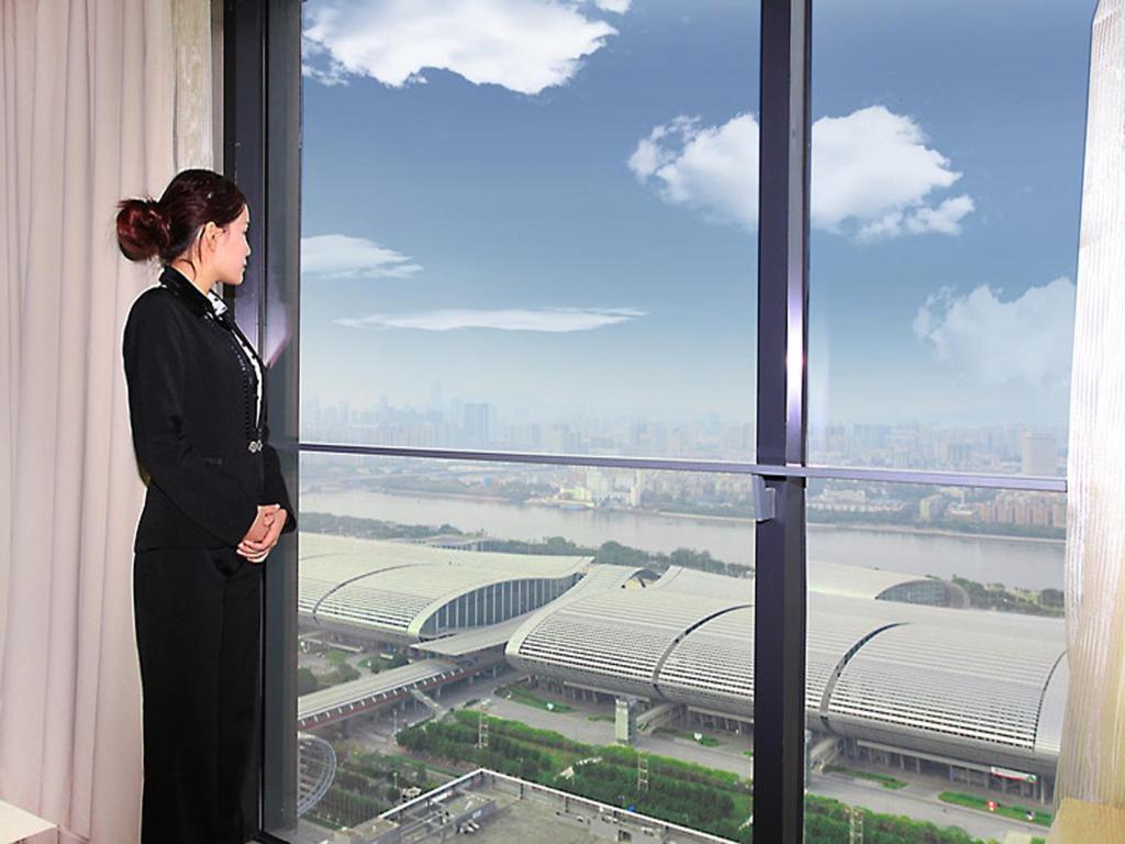 Heefun Apartment Gz -Poly World Trading Center-Walking Distance To Canton Fair מראה חיצוני תמונה