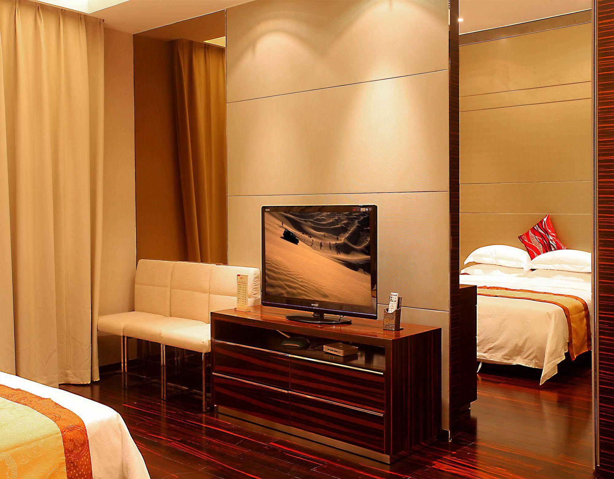Heefun Apartment Gz -Poly World Trading Center-Walking Distance To Canton Fair מראה חיצוני תמונה